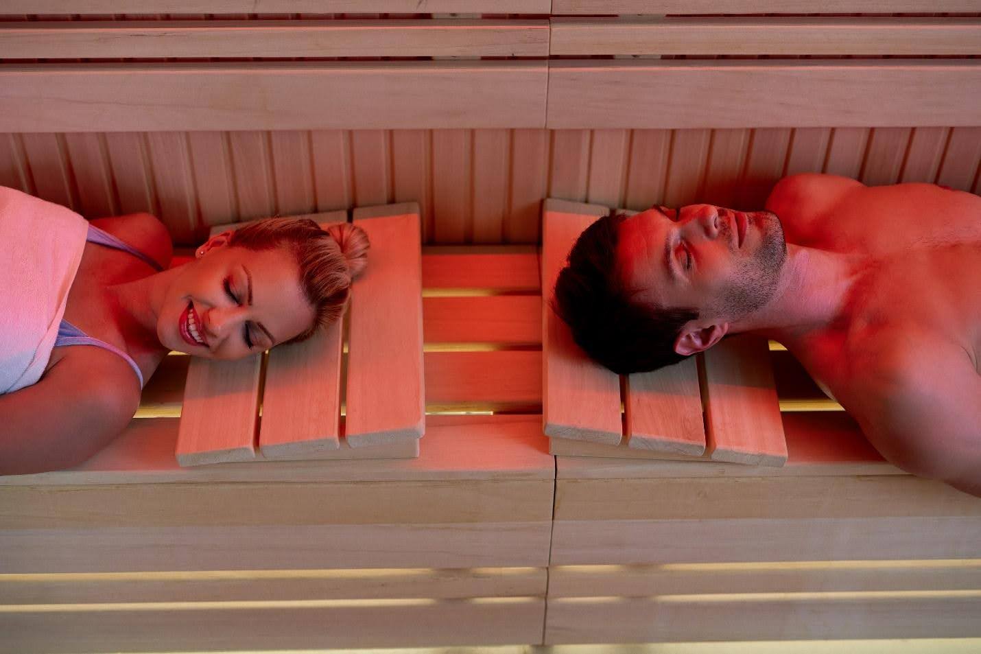 Couple experience lower cortisol levels while enjoying infrared sauna session